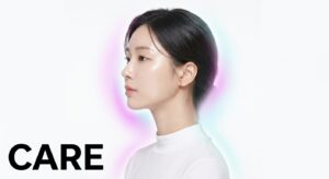 시술 후 피부 회복과 케어를 시각화한 미인 모델 이미지